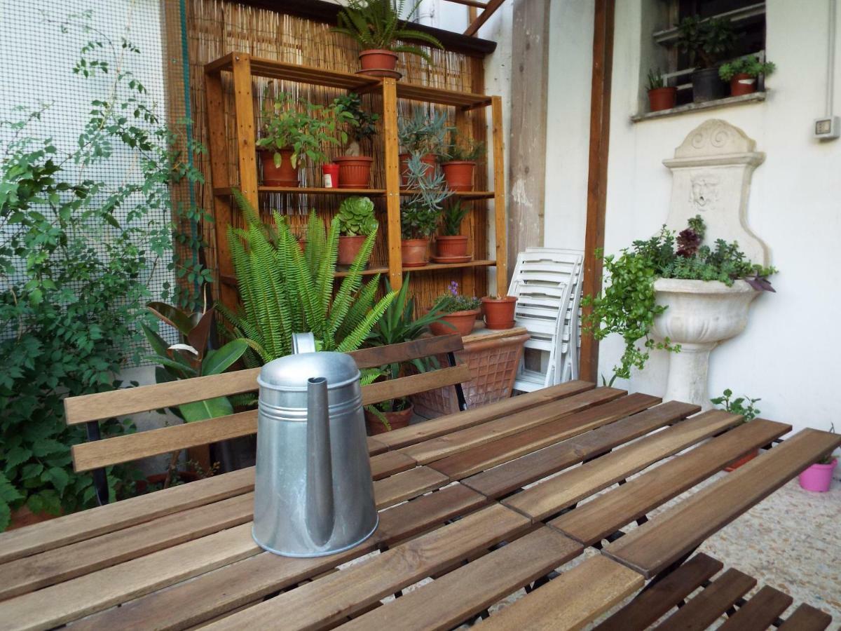 B&B Ingiropernapoli 외부 사진