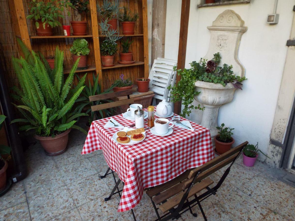 B&B Ingiropernapoli 외부 사진