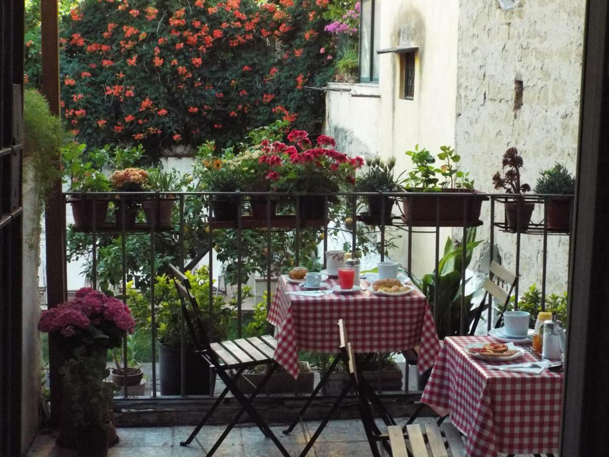 B&B Ingiropernapoli 외부 사진